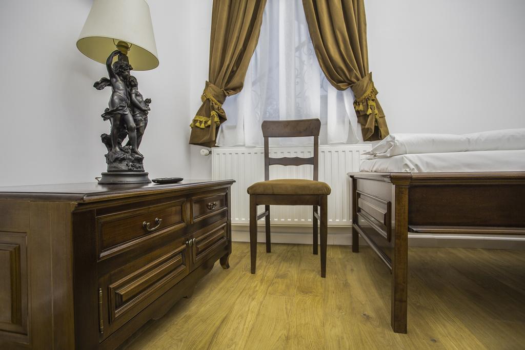Casa Timpuri Vechi Hotel Sibiu Bagian luar foto